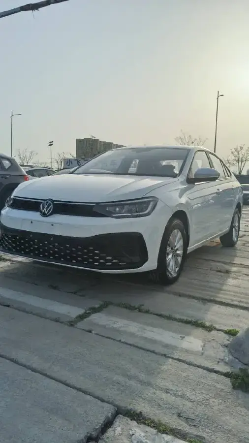 2025 Volkswagen Lavida 1.5L 110HP L4 6AT