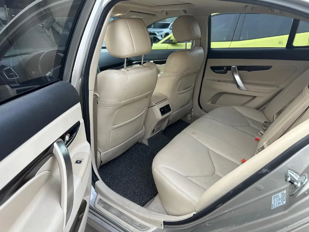 2014 ChangAn Raeton 1.8T 177HP L4 6AT,autocango,china used car exporter,china ev exporter,chinese used car exporter,chinese used ev exporter