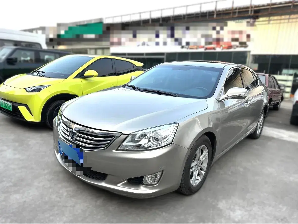 2014 ChangAn Raeton 1.8T 177HP L4 6AT