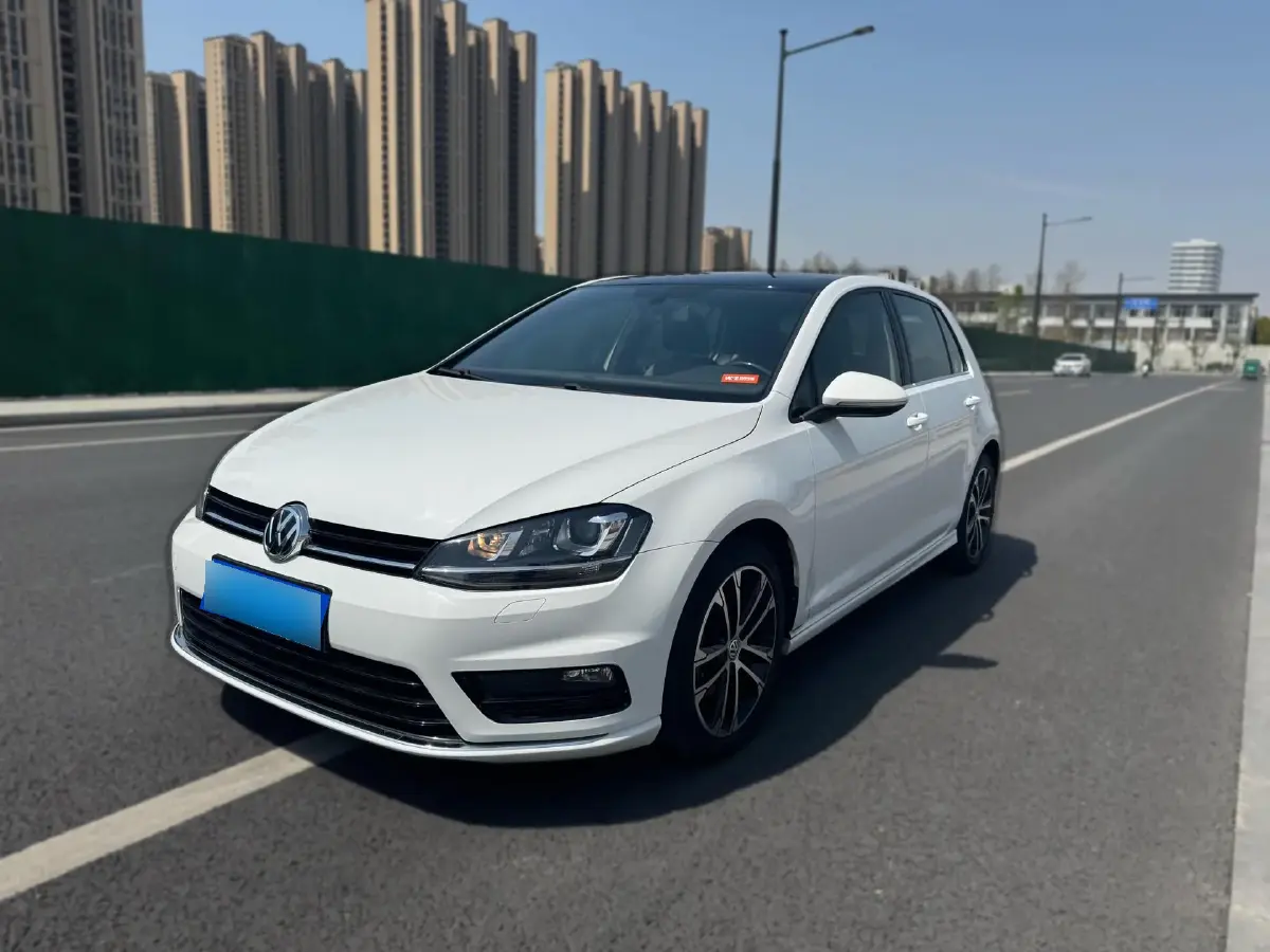 2016 Volkswagen Golf 1.4T 150HP L4 5MT
