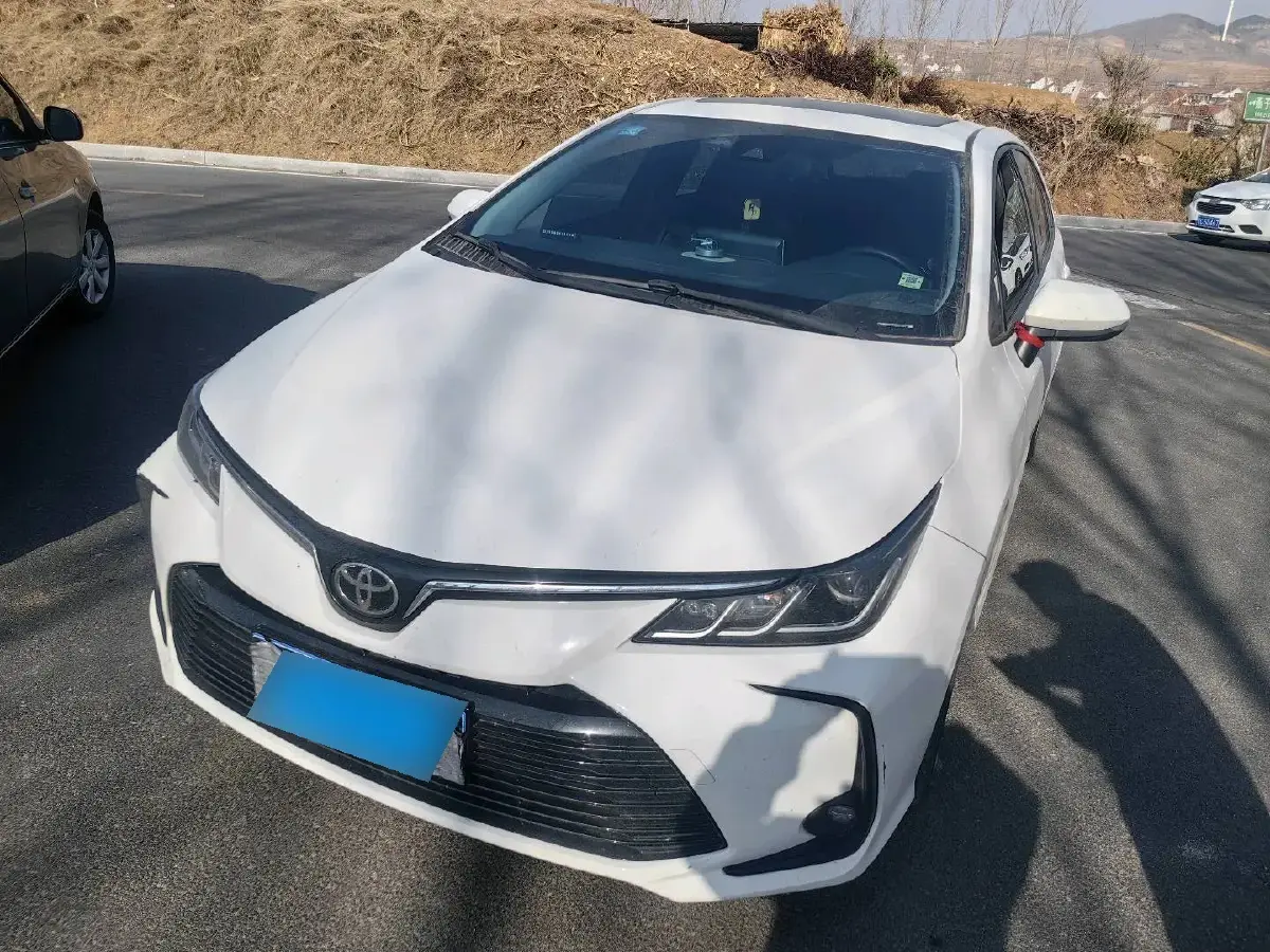 2021 Toyota Corolla 1.2T 116HP L4 CVT