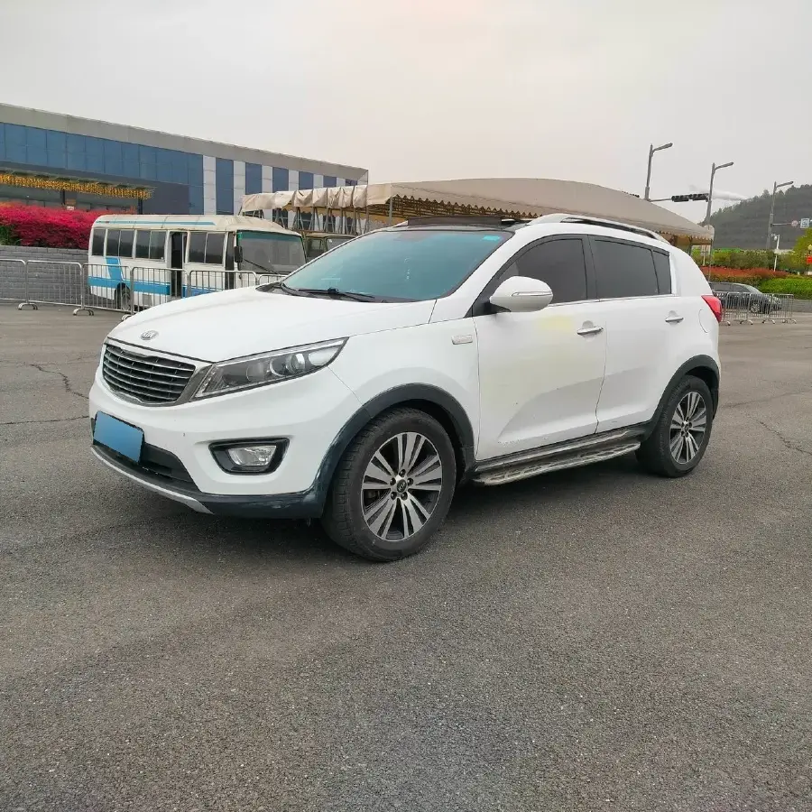 2015 Kia Sportage R 2.0L 165HP L4 6AT