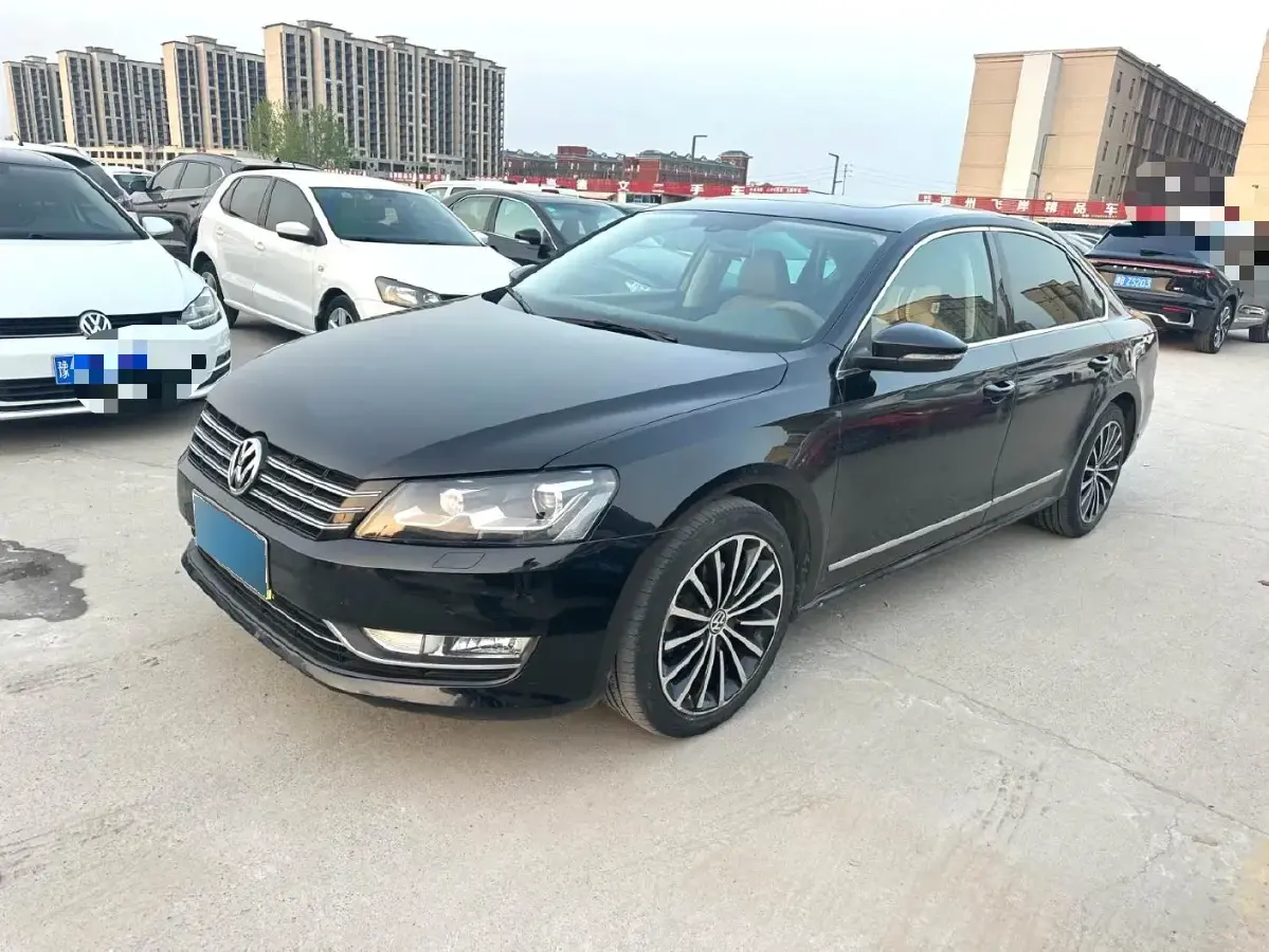 2015 Volkswagen Passat 1.8T 160HP L4 7DCT