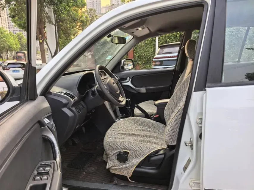 2016 Chery Tiggo 3 1.6L 126HP L4 CVT,autocango,china used car exporter,china ev exporter,chinese used car exporter,chinese used ev exporter