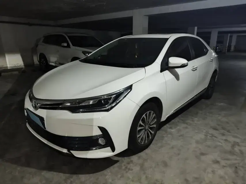 2018 Toyota Corolla 1.2T 116HP L4 CVT