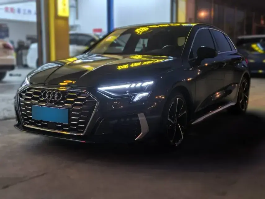 2025 Audi A3 1.5T 160HP L4 7DCT