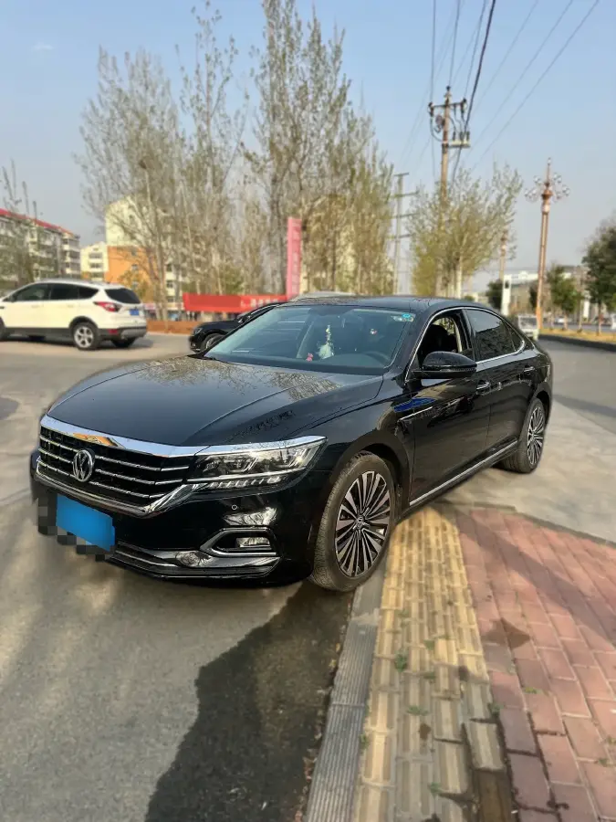 2020 Volkswagen Passat 2.0T 186HP L4 7DCT