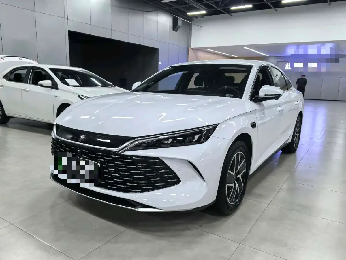 2025 BYD QinL 1.5L 101HP L4 E-CVT PHEV 15.87KWH