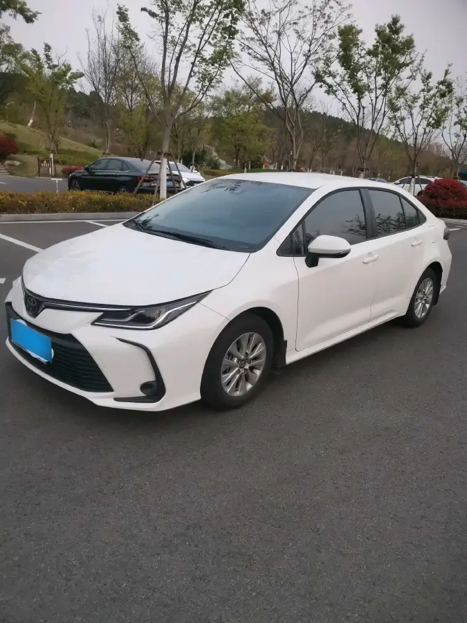 2021 Toyota Corolla 1.2T 116HP L4 CVT