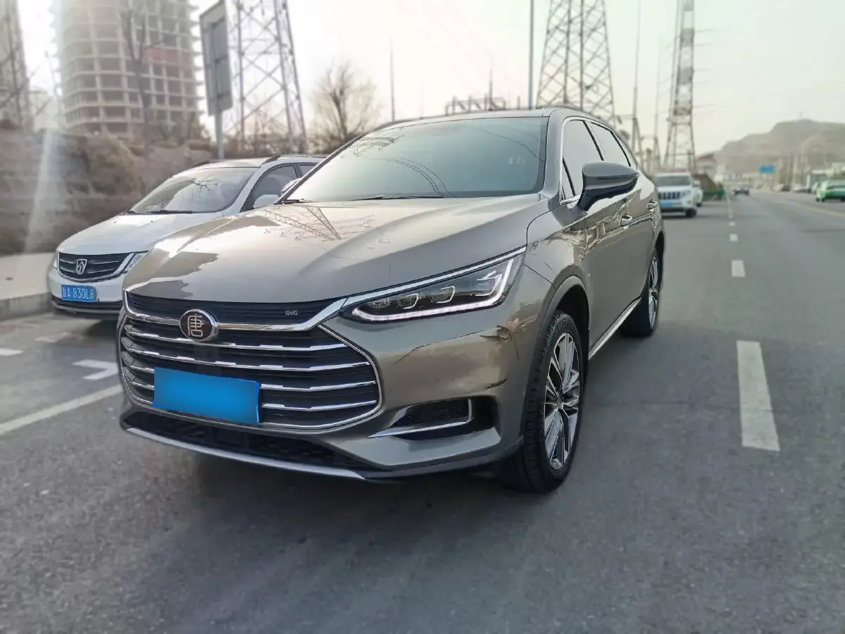2018 BYD Tang 2.0T 205HP L4 6AT