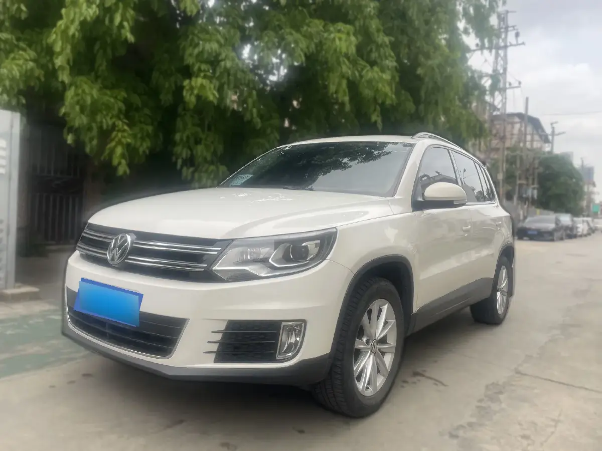 2015 Volkswagen Tiguan 1.8T 160HP L4 6AT