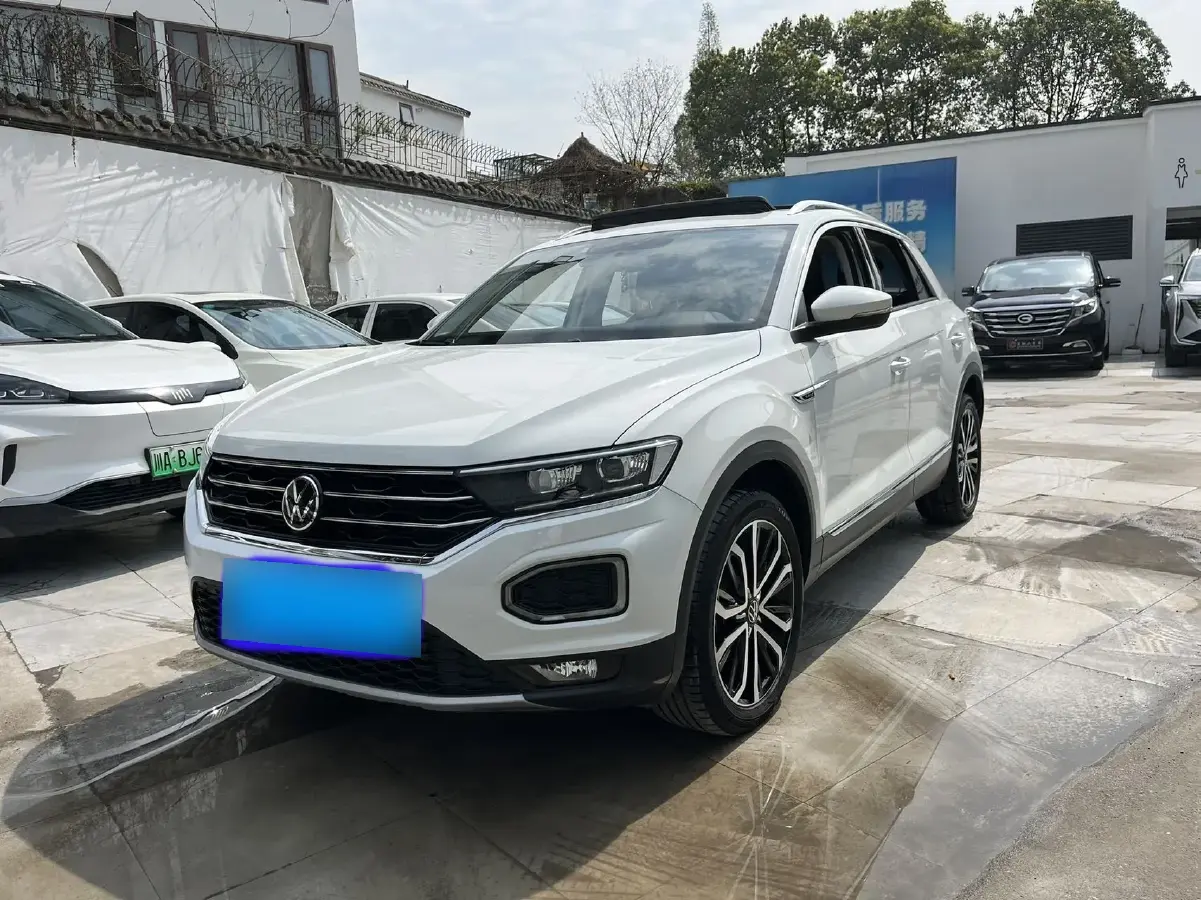 2021 Volkswagen T-Roc 1.4T 150HP L4 7DCT