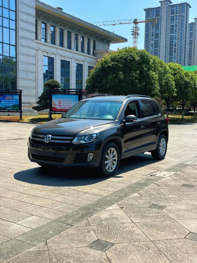 2017 Volkswagen Tiguan 1.8T 160HP L4 6AT