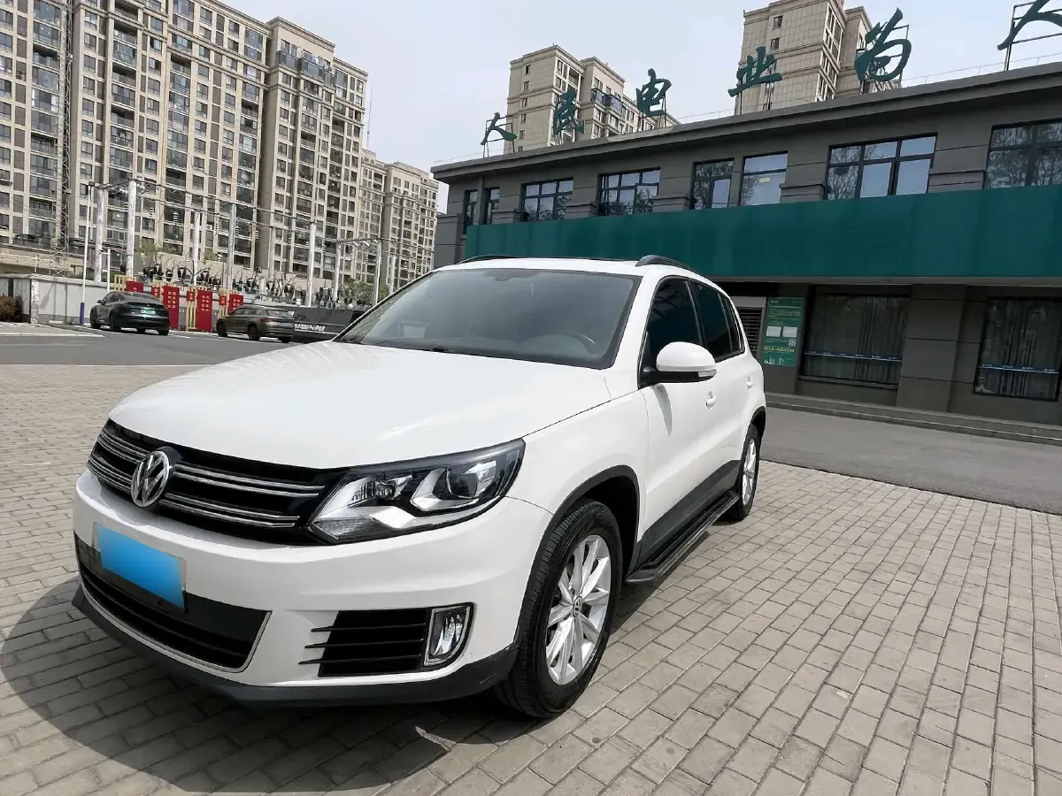 2016 Volkswagen Tiguan 1.4T 150HP L4 6DCT