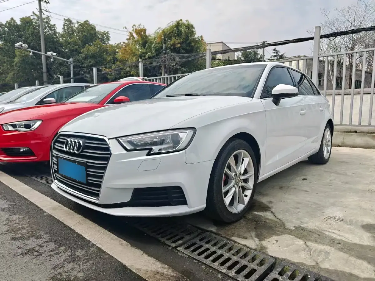 2017 Audi A3 1.4T 150HP L4 7DCT