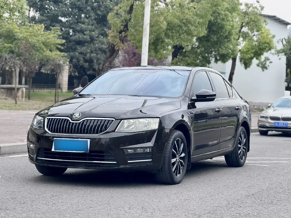 2017 Skoda Octavia 1.4T 150HP L4 7DCT