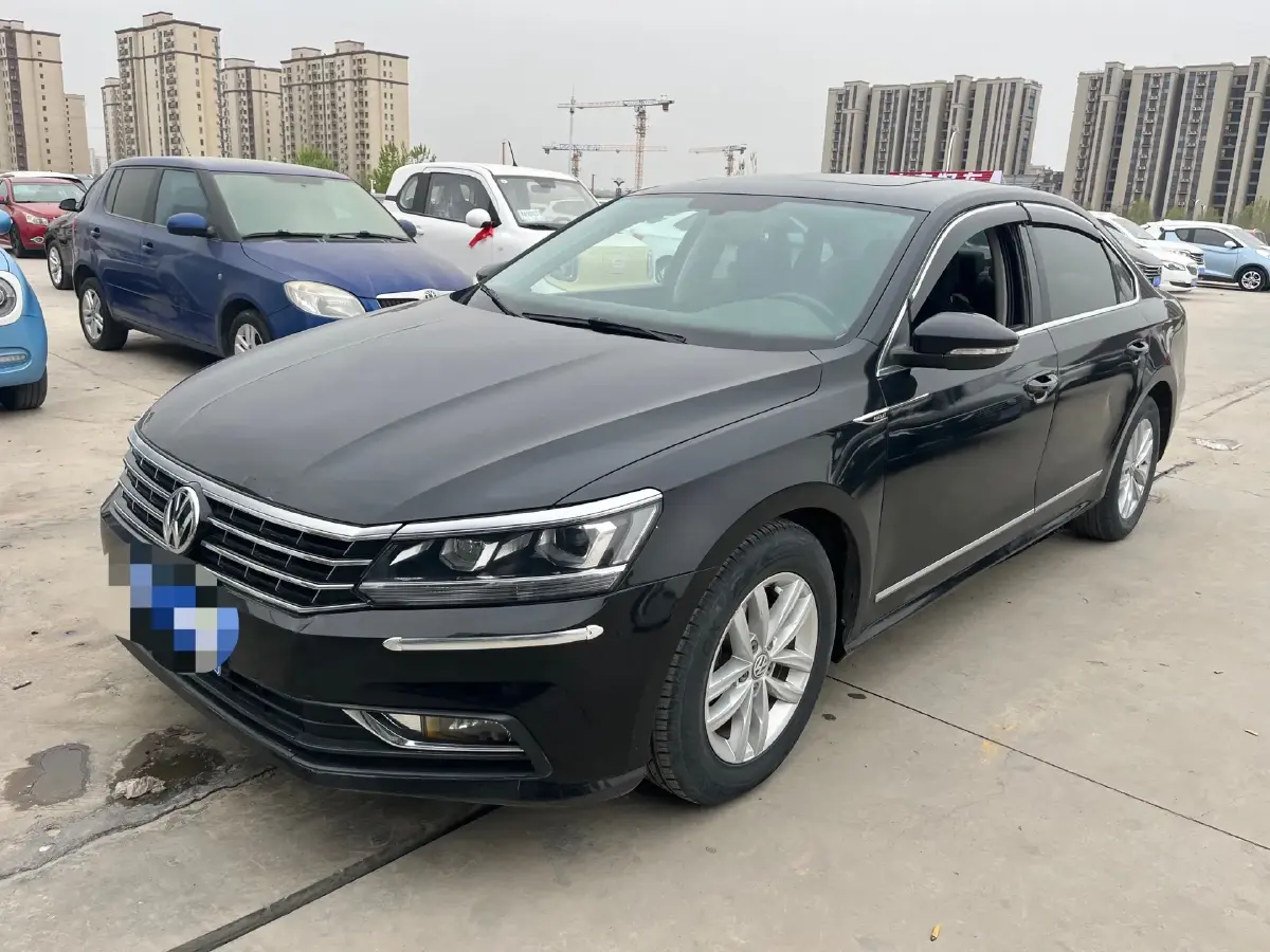2016 Volkswagen Passat 1.8T 180HP L4 7DCT