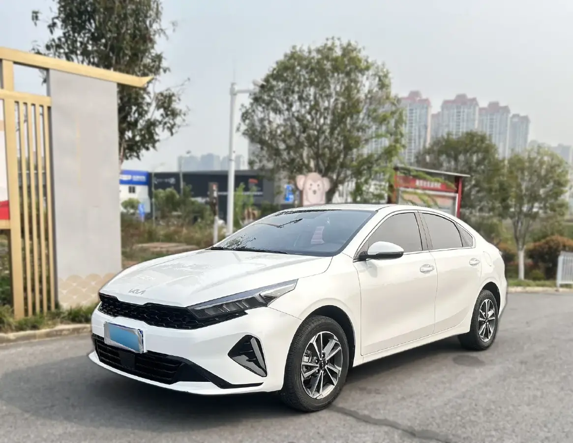 2023 Kia K3 1.4T 140HP L4 7DCT