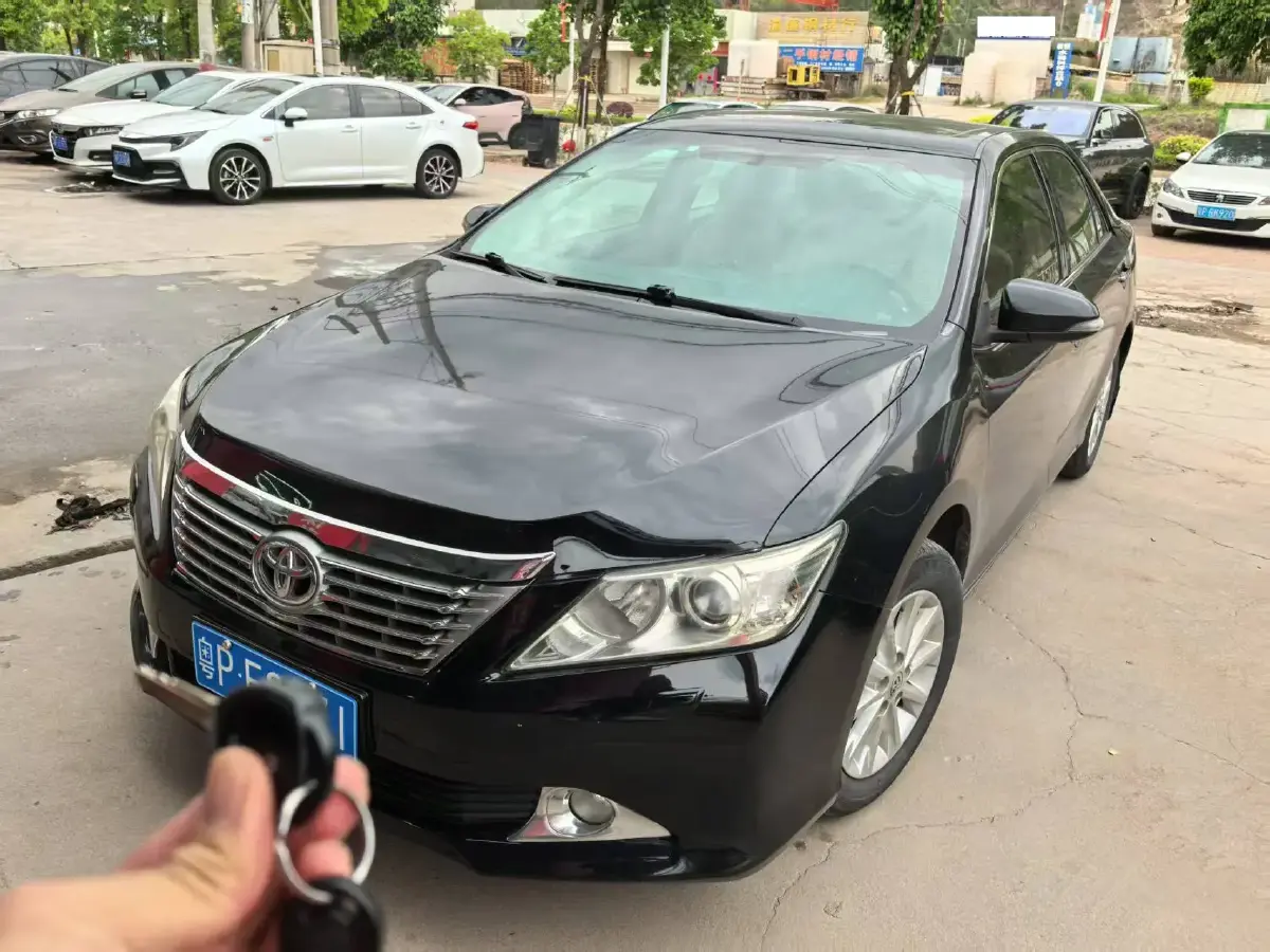 2012 Toyota Camry 2.5L 184HP L4 6AT