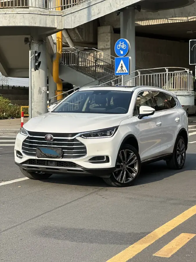 2018 BYD Tang 2.0T 205HP L4 6AT