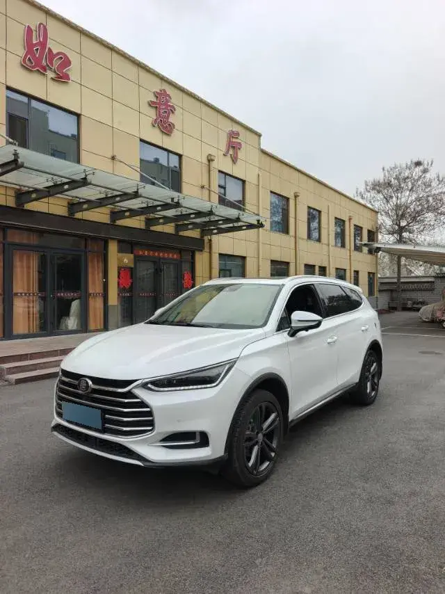 2021 BYD Tang 2.0T 192HP L4 6AT