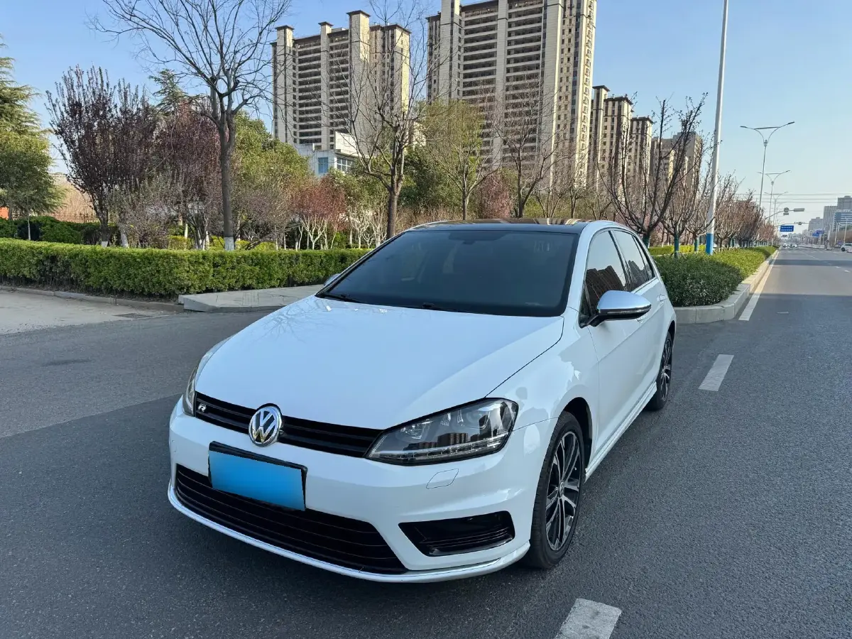 2017 Volkswagen Golf 1.4T 150HP L4 5MT
