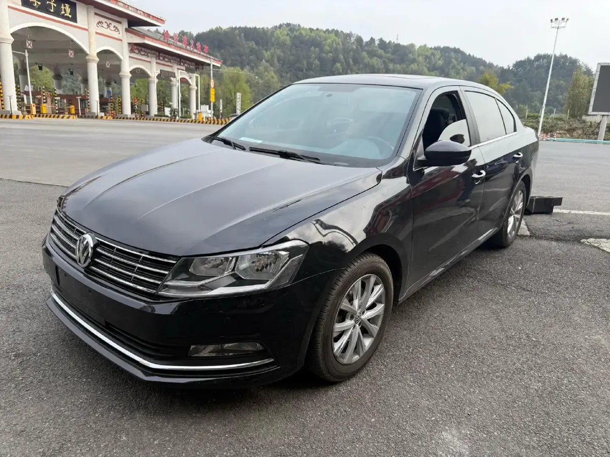 2017 Volkswagen Lavida 1.4T 131HP L4 7DCT