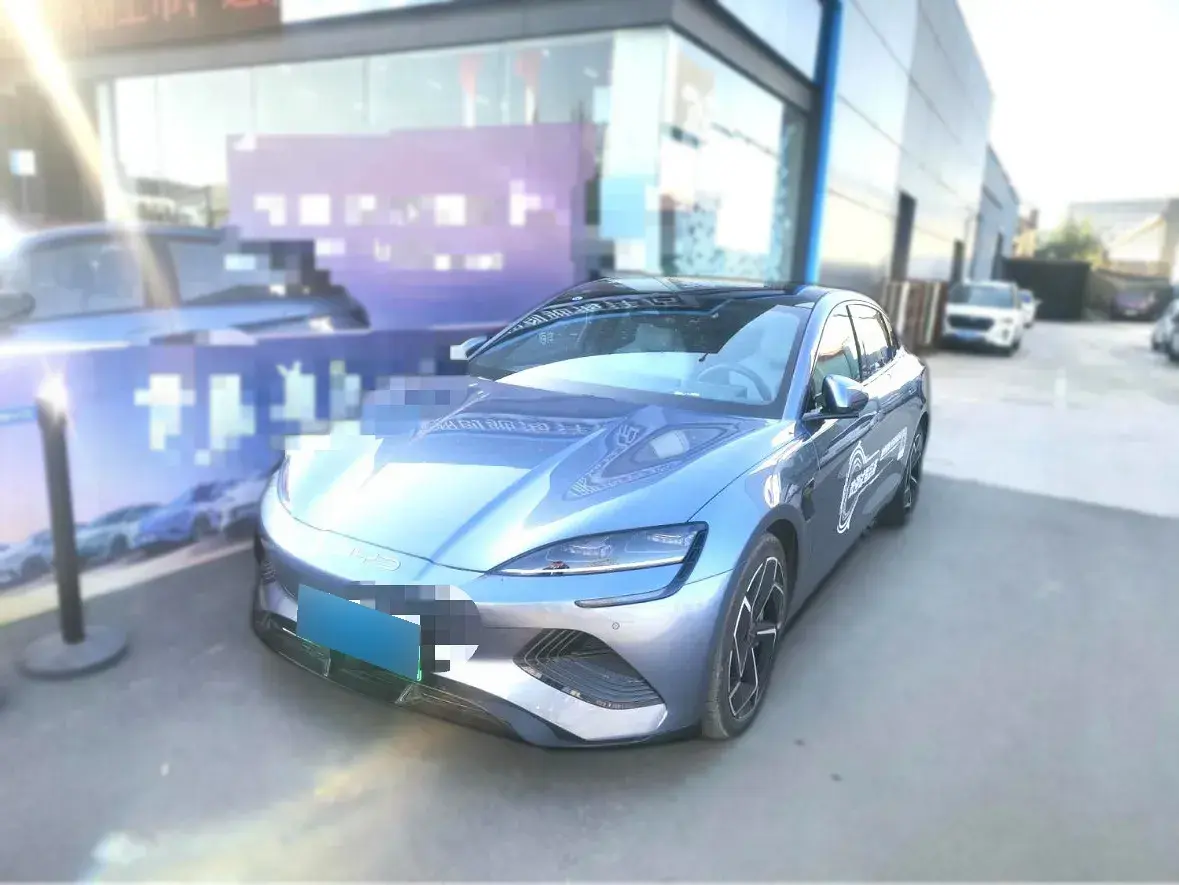 2022 BYD Seal BEV 82.5KWH