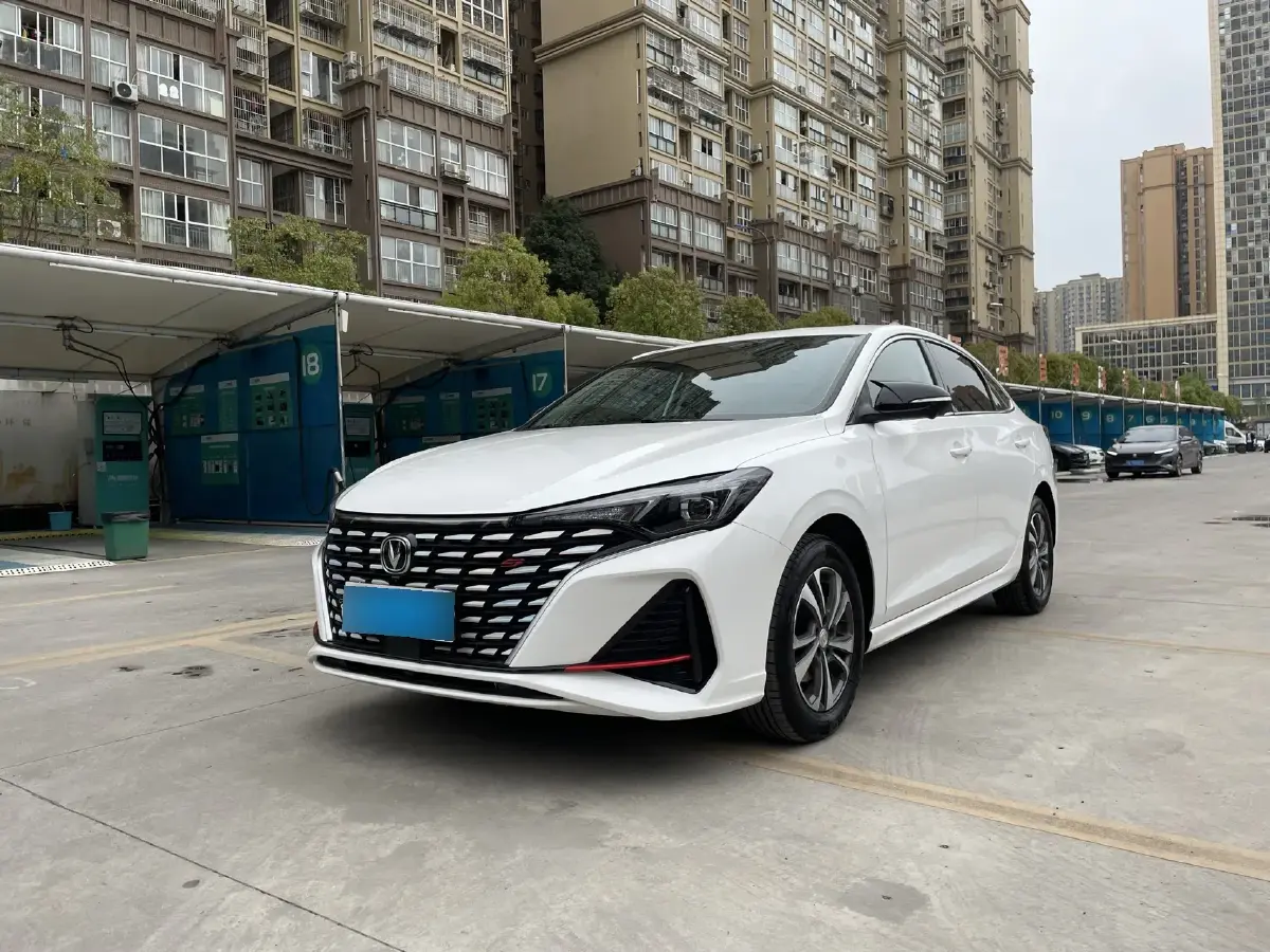 2023 ChangAn Eado 1.4T 160HP L4 7DCT