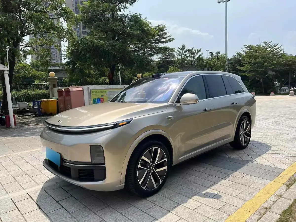 2024 Li L8 Range Extended 154HP REEV 42.8KWH