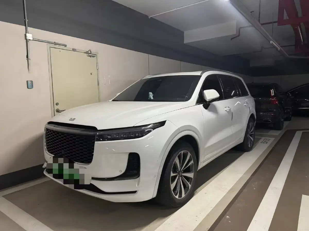 2021 Li ONE Range Extended 131HP REEV 40.5KWH