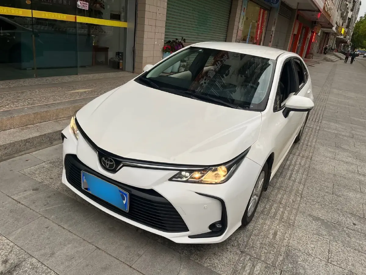 2019 Toyota Corolla 1.2T 116HP L4 CVT