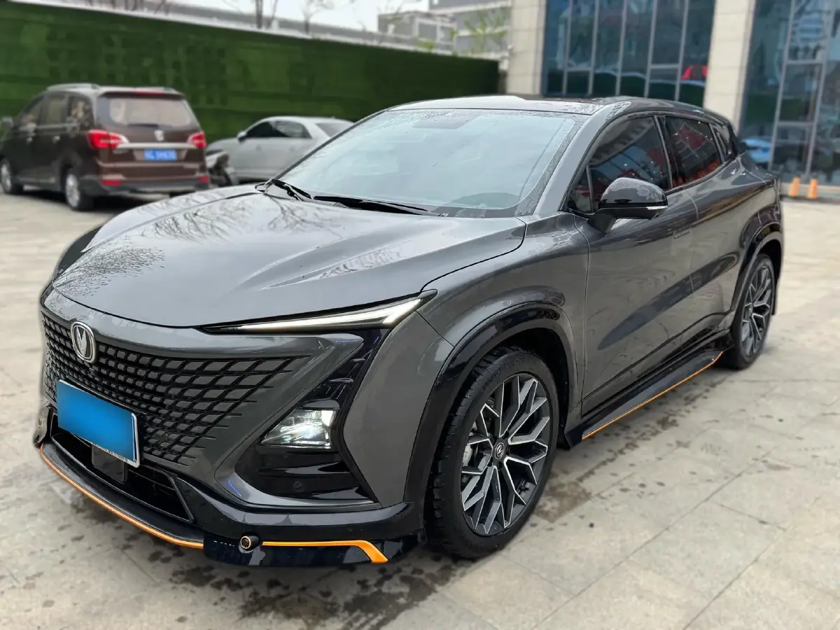 2022 ChangAn UNI-T 1.5T 188HP L4 7DCT