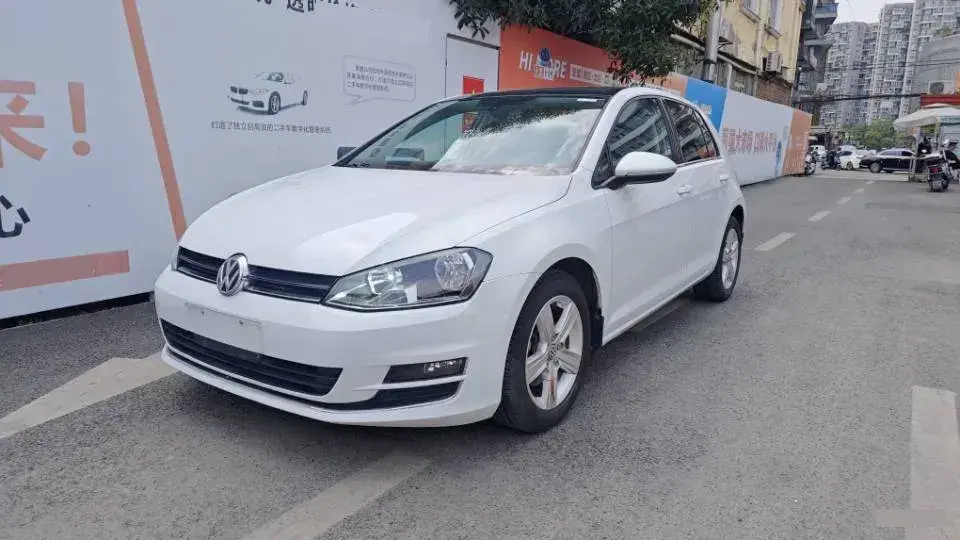 2014 Volkswagen Golf 1.4T 131HP L4 7DCT