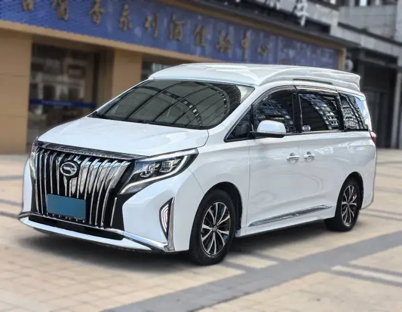 2019 GAC Trumpchi M8 2.0T 201HP L4 6AT