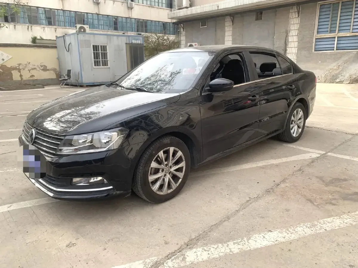 2017 Volkswagen Lavida 1.4T 131HP L4 7DCT
