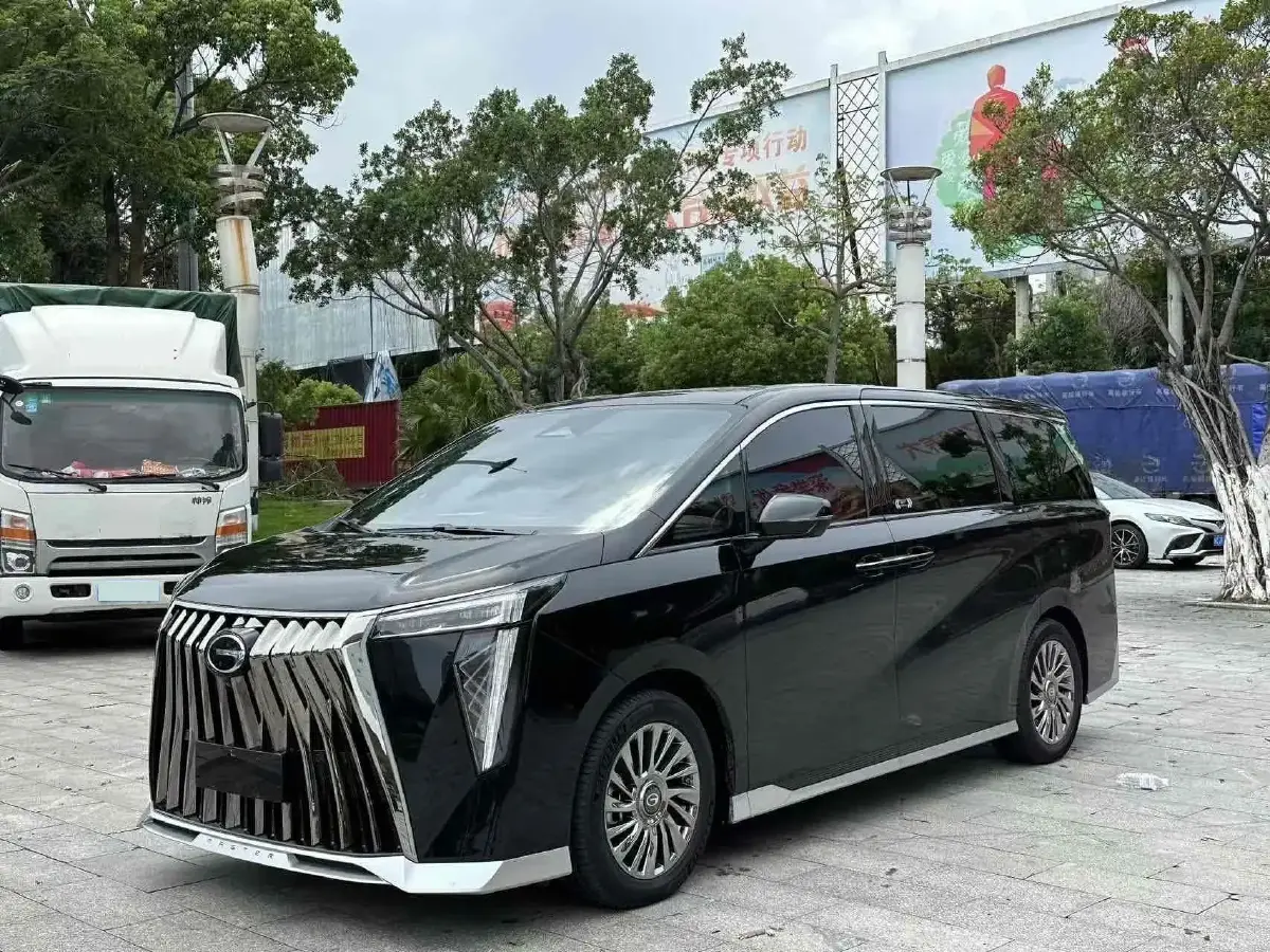 2023 GAC Trumpchi M8 2.0T 252HP L4 8AT