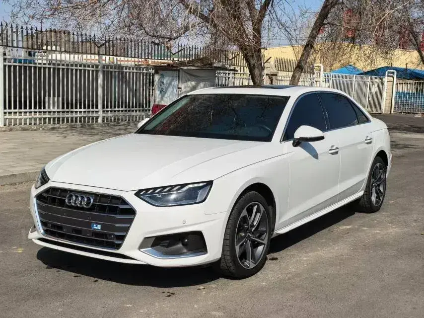 2020 Audi A4L 2.0T 150HP L4 7DCT