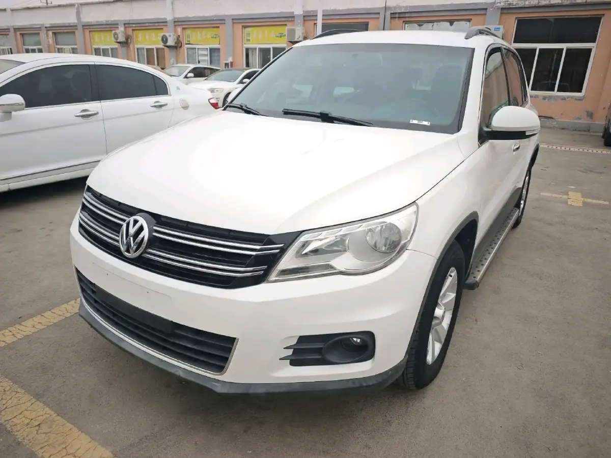 2012 Volkswagen Tiguan 1.8T 160HP L4 6MT