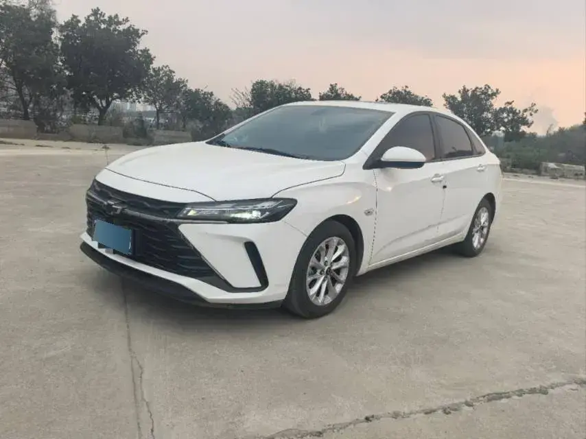 2023 Chevrolet Monza 1.5L 113HP L4 6DCT