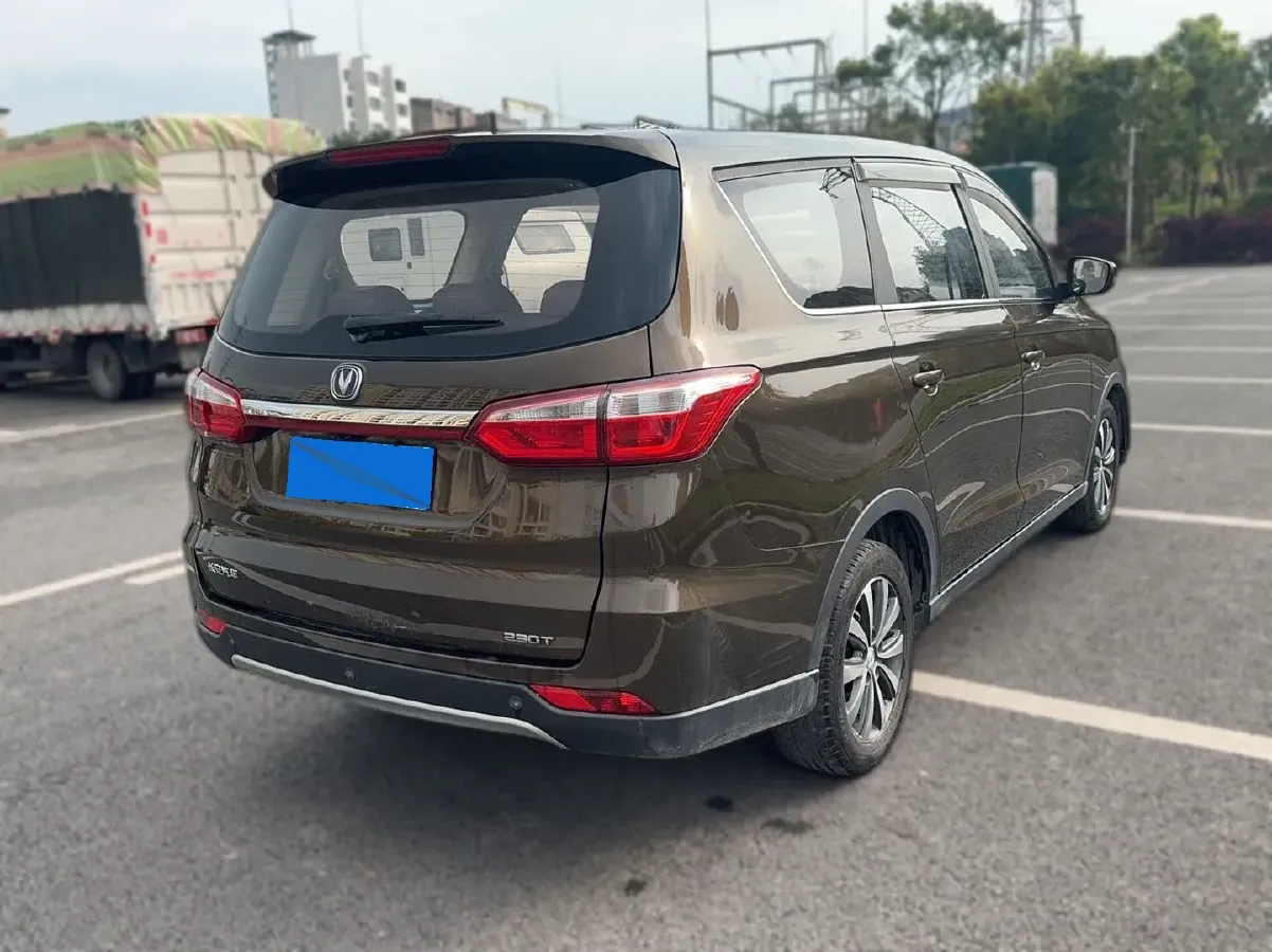 2017 ChangAn Linmax 1.5T 156HP L4 6AT,autocango,china used car exporter,china ev exporter,chinese used car exporter,chinese used ev exporter