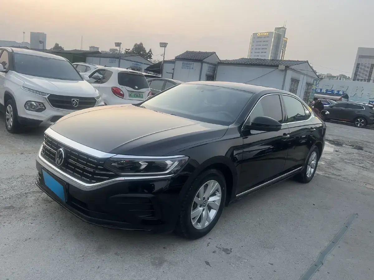 2022 Volkswagen Passat 1.4T 150HP L4 7DCT