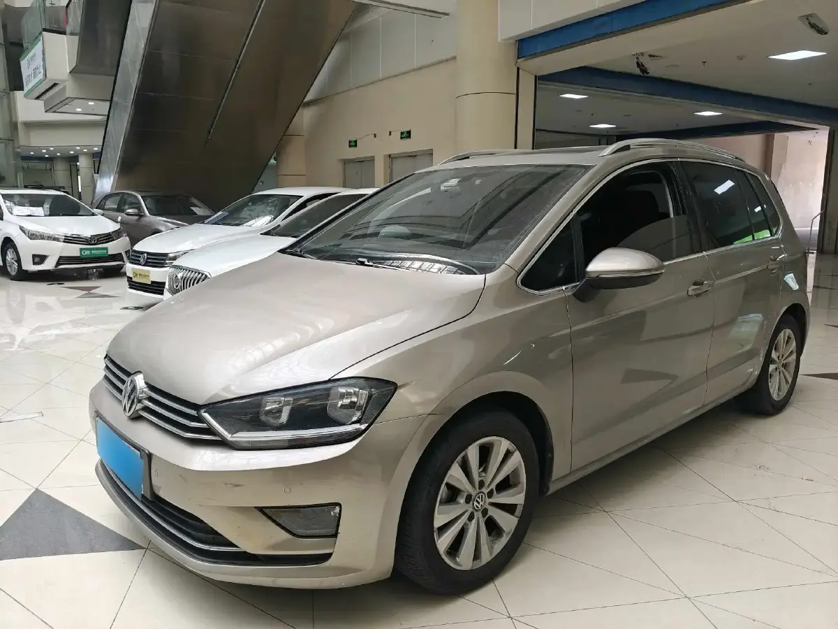 2018 Volkswagen Golf Sportsvan 1.4T 131HP L4 7DCT