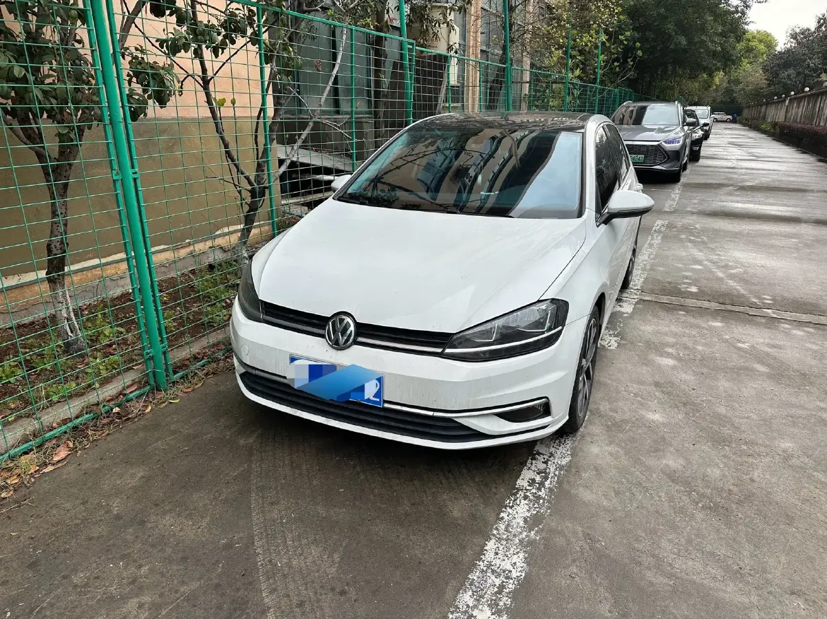 2020 Volkswagen Golf 1.4T 150HP L4 7DCT