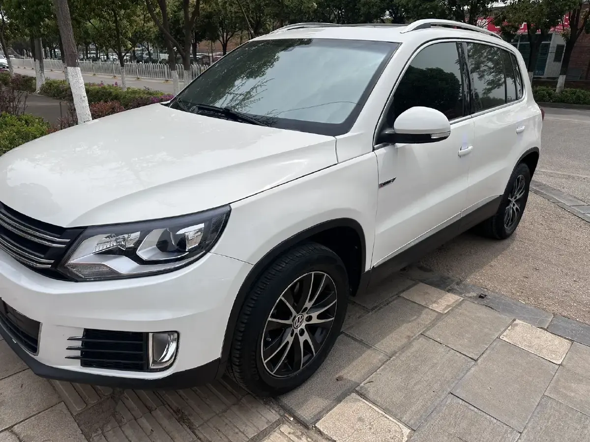 2016 Volkswagen Tiguan 1.8T 160HP L4 6AT