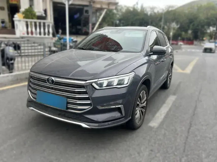 2019 BYD Song Pro 1.5T 160HP L4 6DCT PHEV 15.7KWH