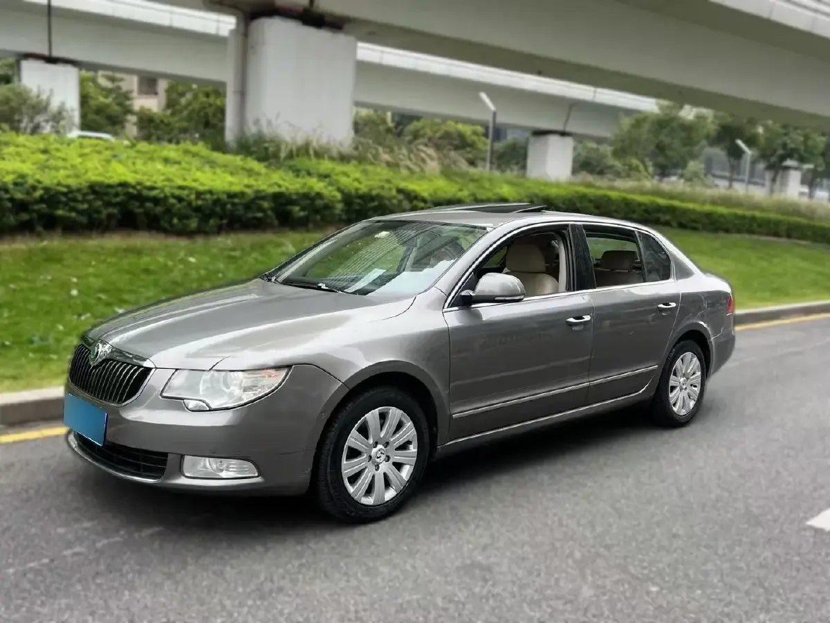 2012 Skoda Superb 1.8T 160HP L4 5MT
