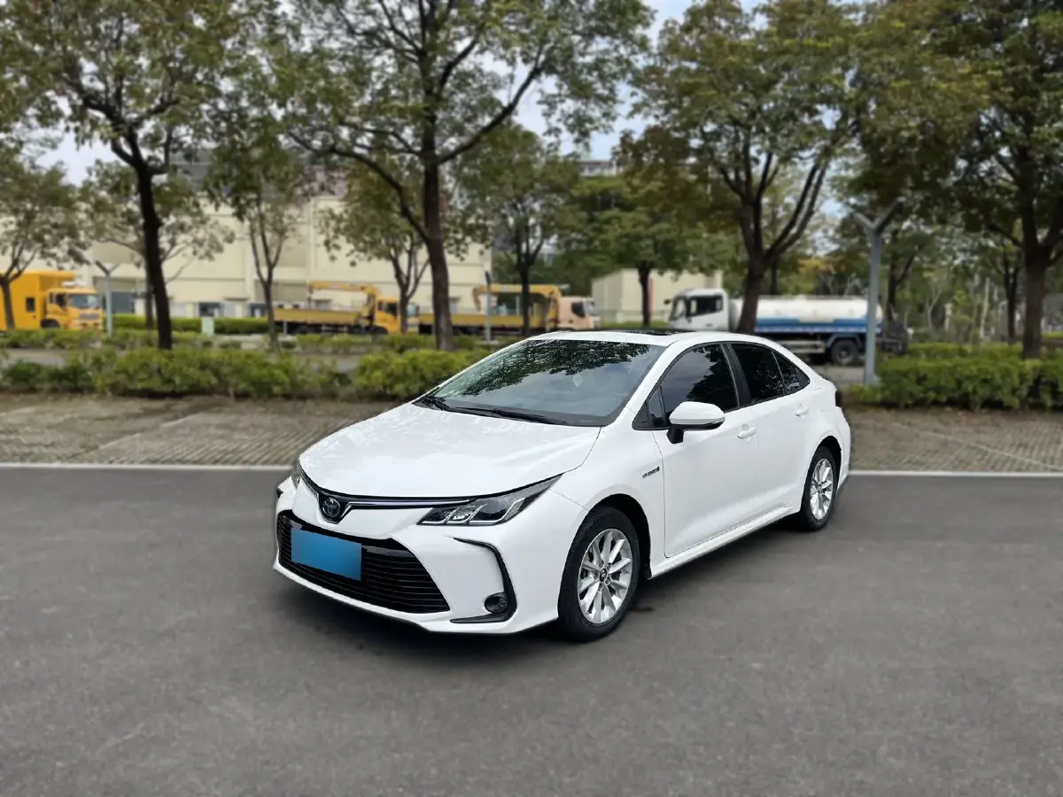 2021 Toyota Corolla 1.8L 98HP L4 E-CVT Hybrid