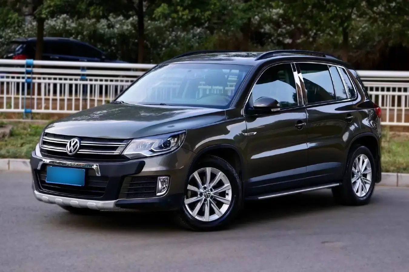2016 Volkswagen Tiguan 1.8T 160HP L4 6AT
