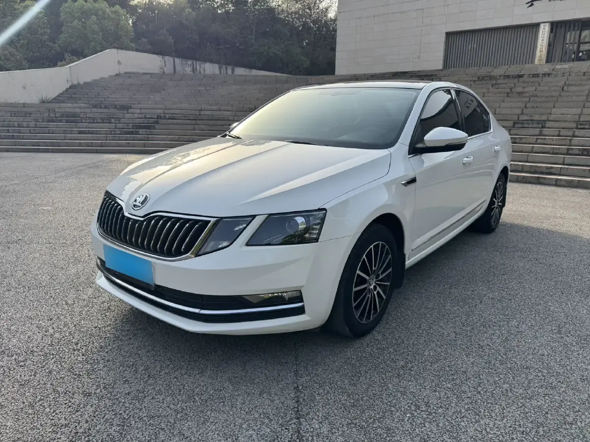 2018 Skoda Octavia 1.2T 116HP L4 7DCT